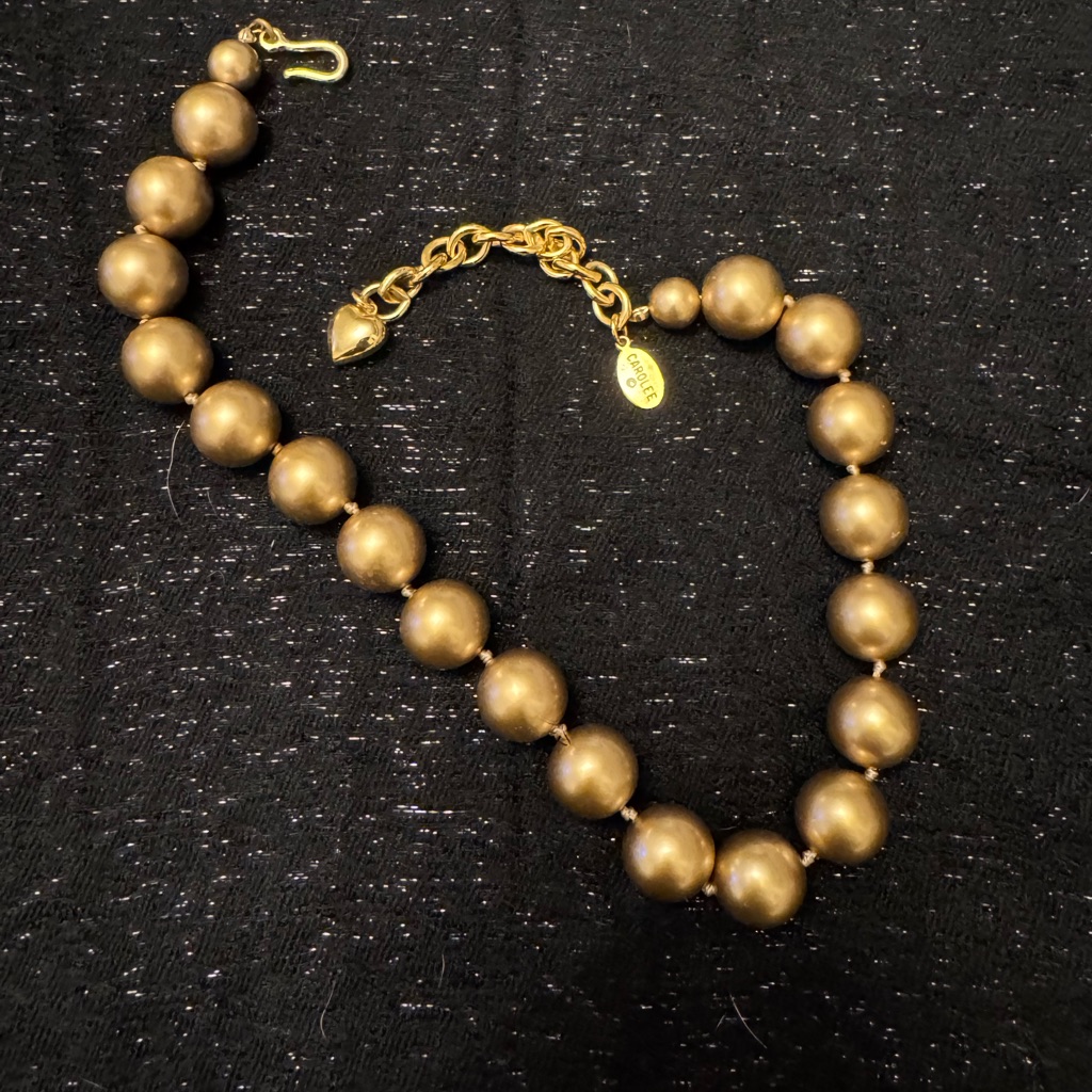 Vintage Carolee Gold-Tone Beaded Choker Necklace 16 Inch 50$